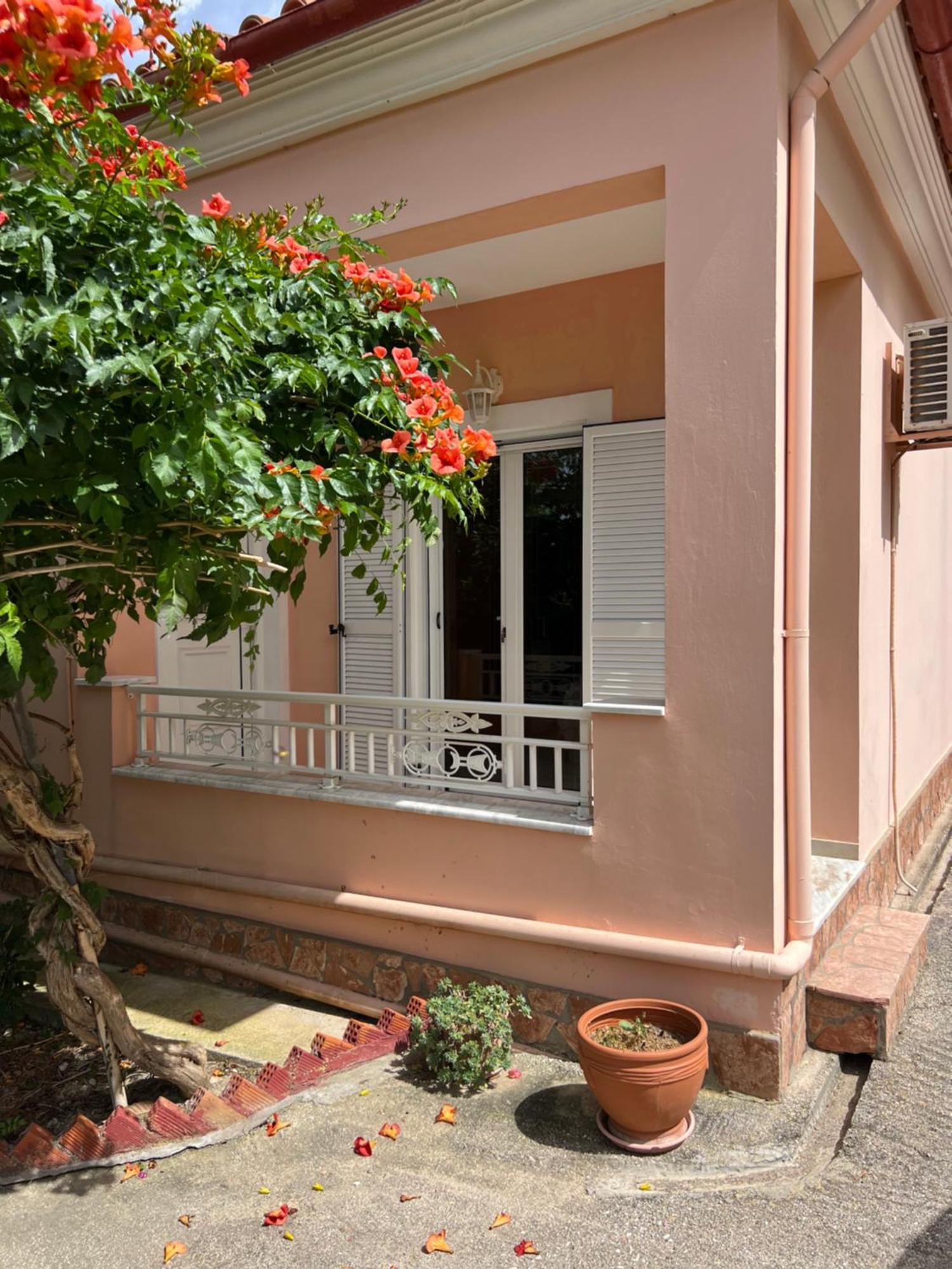 Nisaki Mathraki B&B Phòng bức ảnh